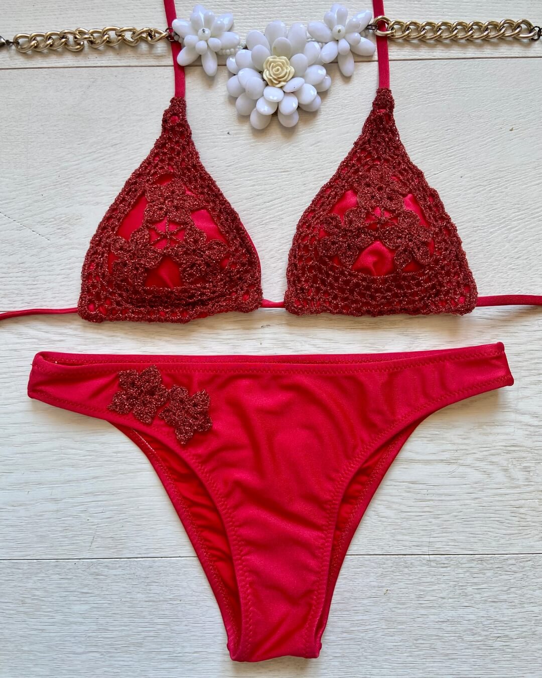 ICONIC CROCHET RED PASSION A TRIANGOLO
